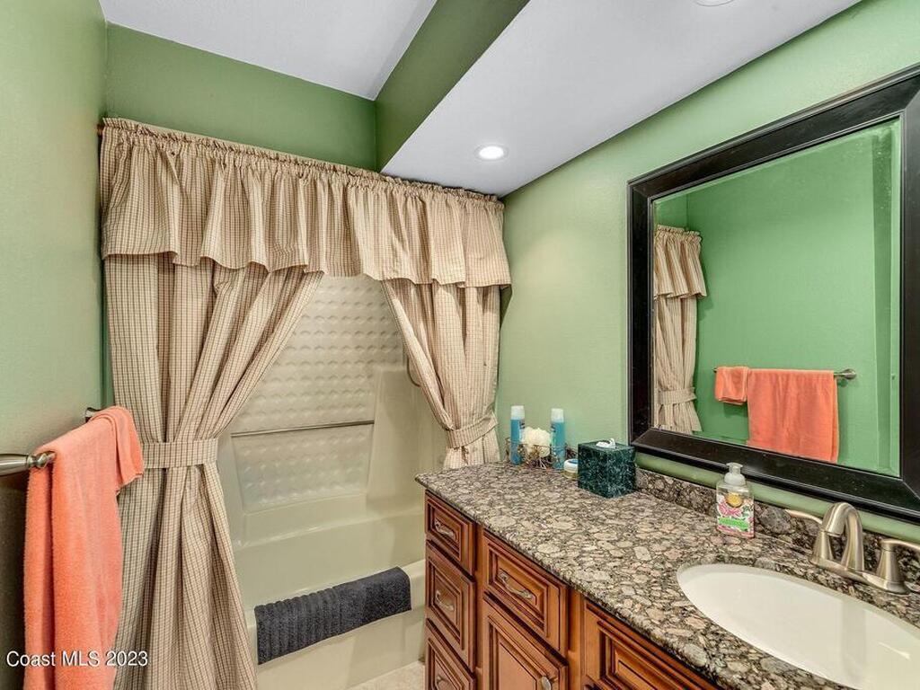 440 Hawthorne Court, Indian Harbour Beach, FL 32937