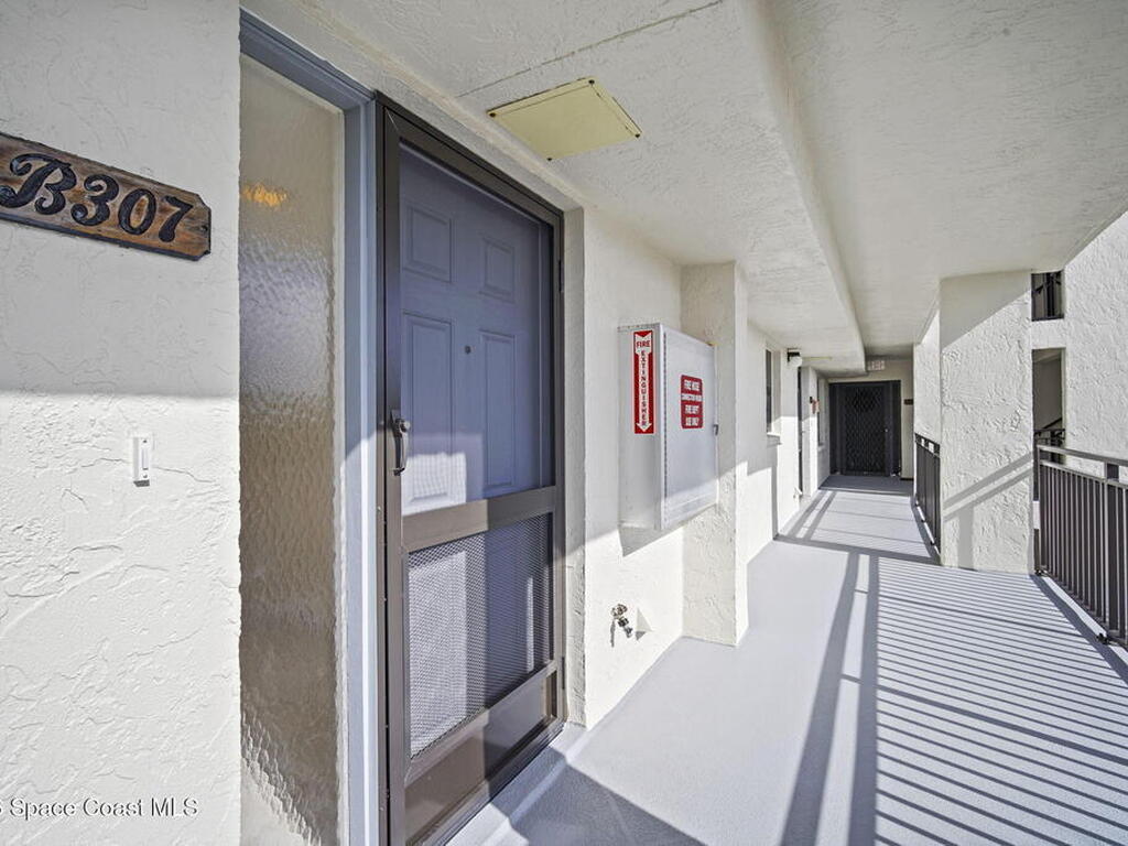 3165 N Atlantic Avenue, Cocoa Beach, FL 32931