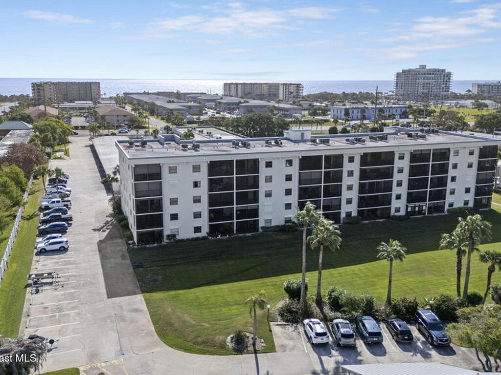 3165 N Atlantic Avenue, Cocoa Beach, FL 32931