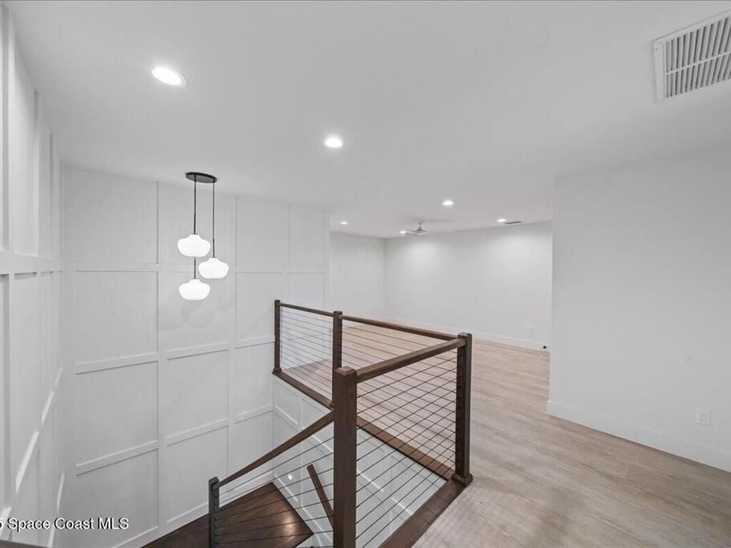 1006 Wave Crest Avenue, Indialantic, FL 32903