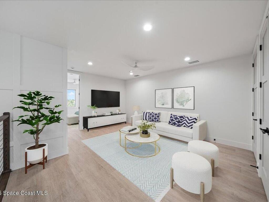 1006 Wave Crest Avenue, Indialantic, FL 32903