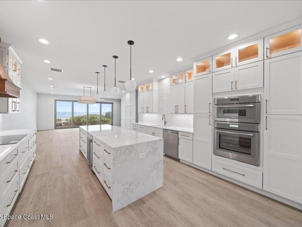 1006 Wave Crest Avenue, Indialantic, FL 32903