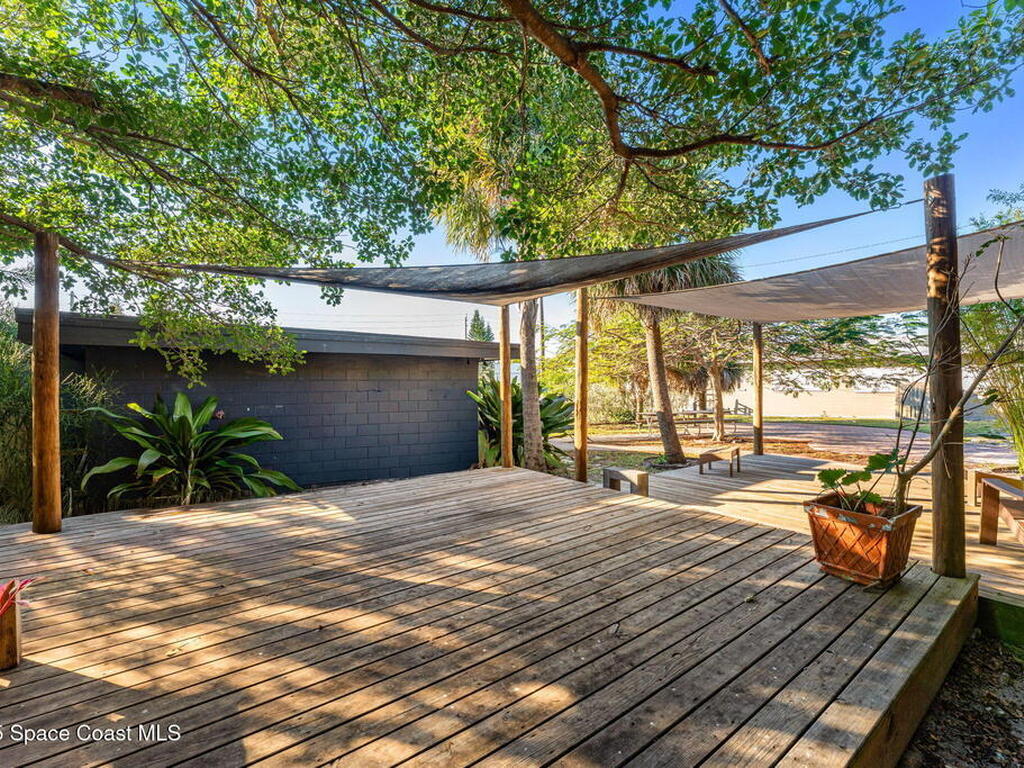 1801 S Orlando Avenue, Cocoa Beach, FL 32931