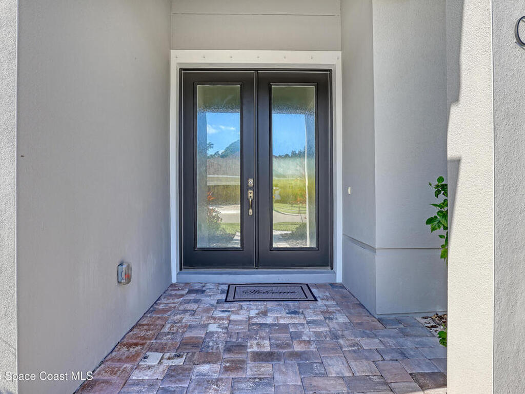 4210 Negal Circle, Melbourne, FL 32901