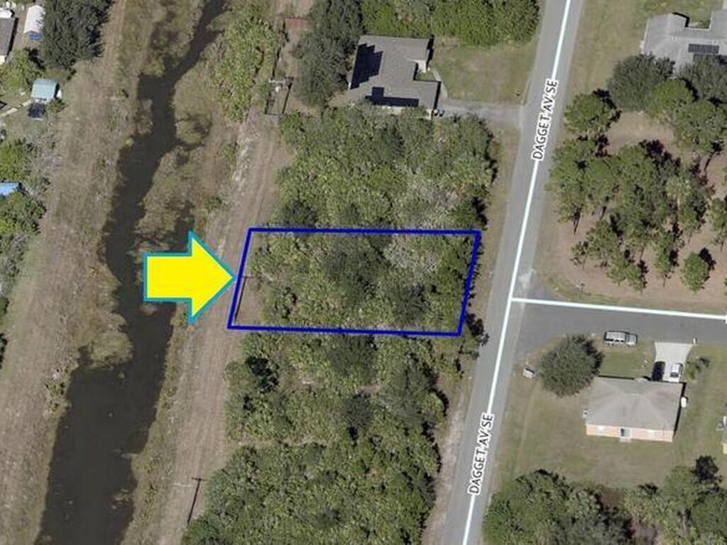 2870 Dagget Avenue, Palm Bay, FL 32909