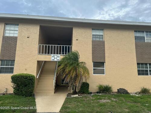 3135 Shady Dell Lane