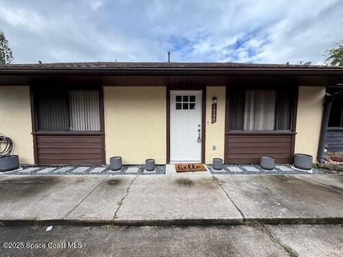 1222 Shady Pines Lane