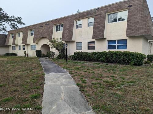 3135 Shady Dell Lane