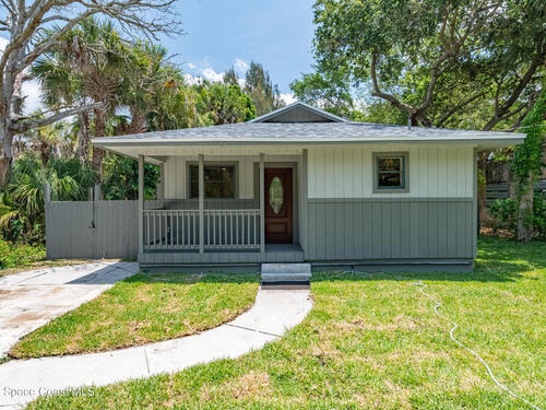 1919 Poinsetta Boulevard