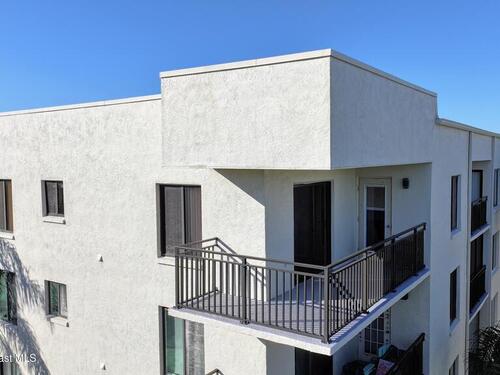 200 International Drive