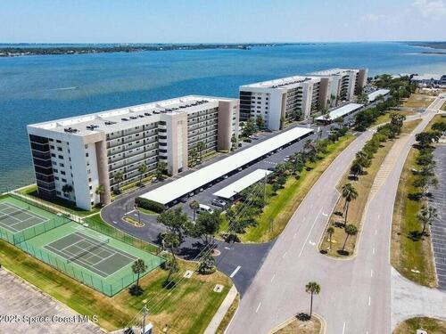 200 S Sykes Creek Parkway