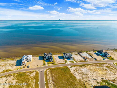 6021 Constellation Drive