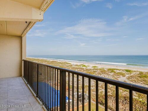 1305 S Atlantic Avenue, Cocoa Beach, FL 32931