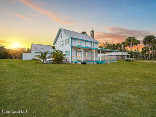 2612 Riverview Drive