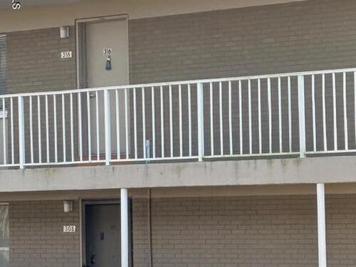 800 N Fiske Boulevard