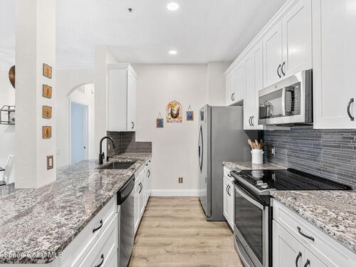 1576 Peregrine Circle