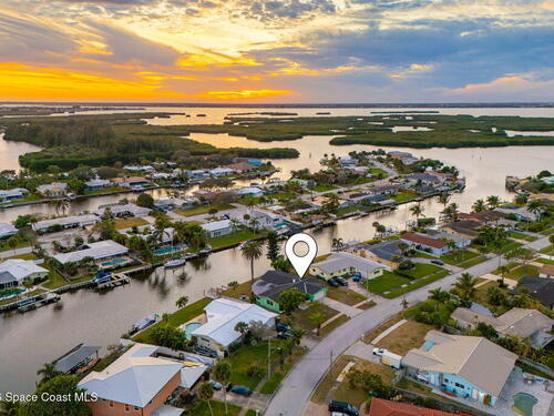 156 Jamaica Drive, Cocoa Beach, FL 32931