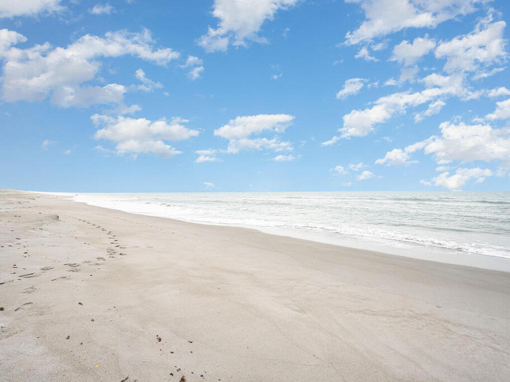 2207 Atlantic Street, Melbourne Beach, FL 32951