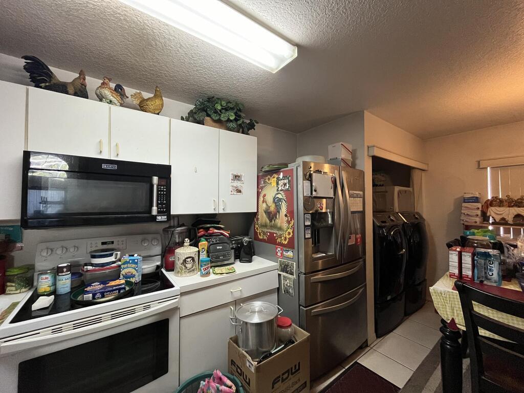 4919 Erin Lane, Melbourne, FL 32940