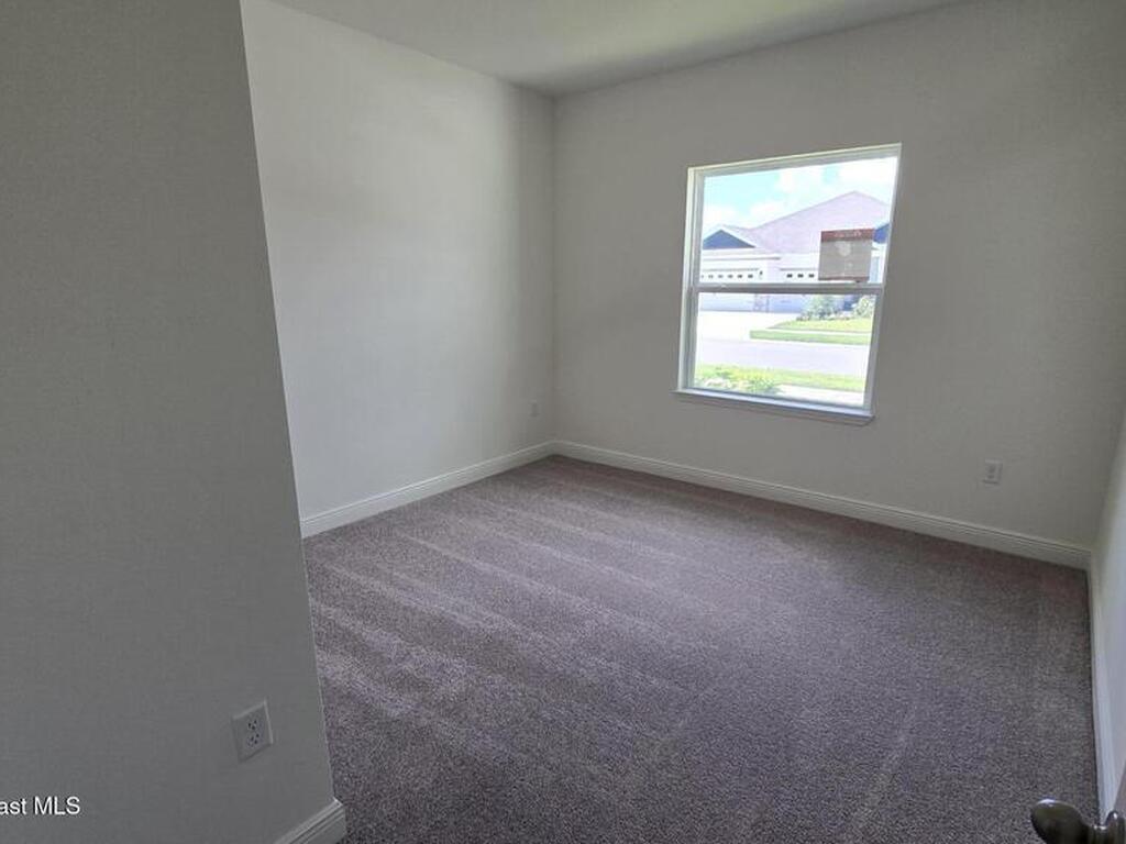 4386 Kelsey Lane, Micco, FL 32976