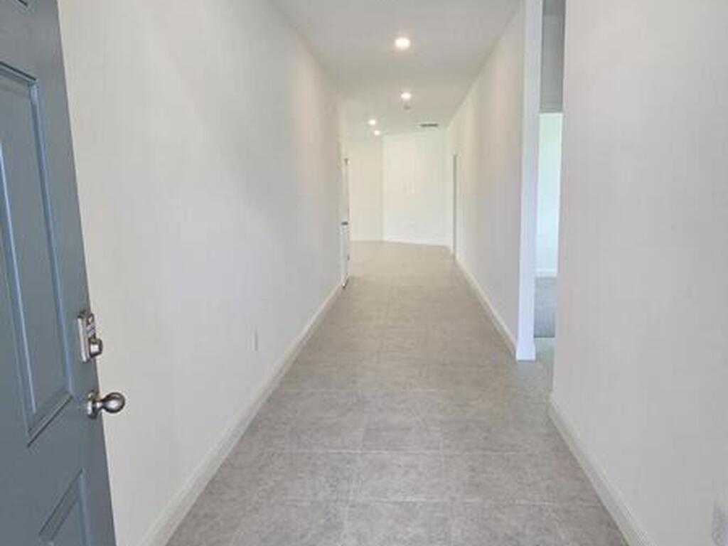 4386 Kelsey Lane, Micco, FL 32976