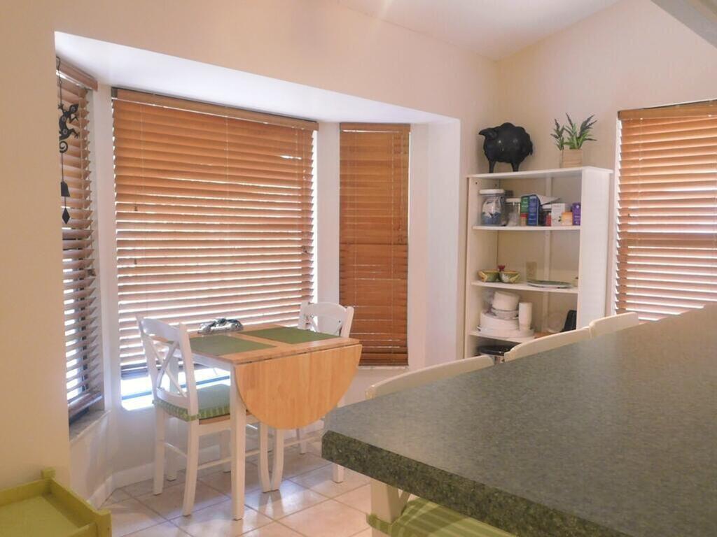 3335 Wind Surf Way, Melbourne Beach, FL 32951