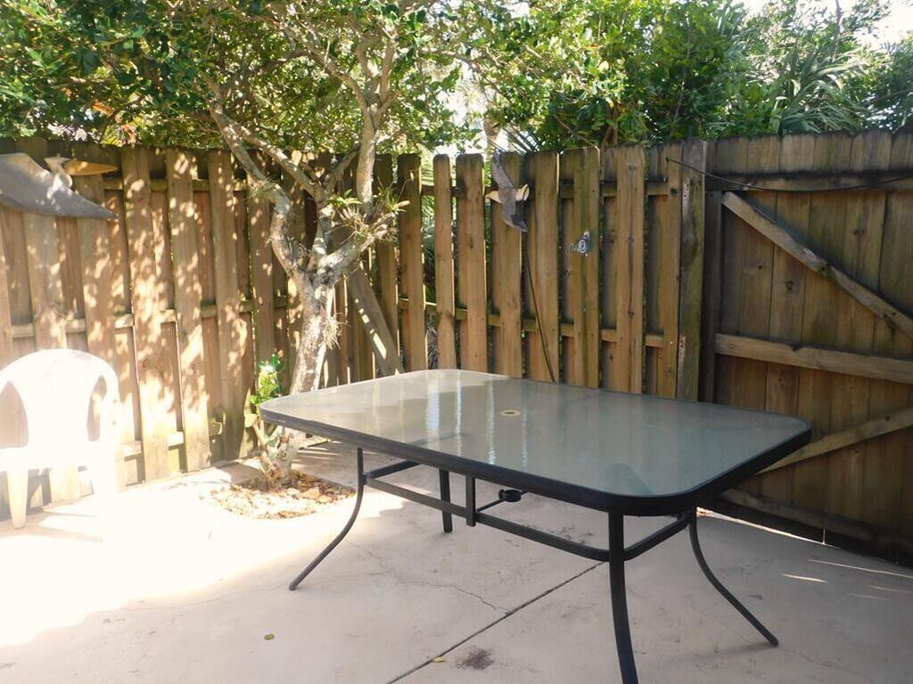 3335 Wind Surf Way, Melbourne Beach, FL 32951