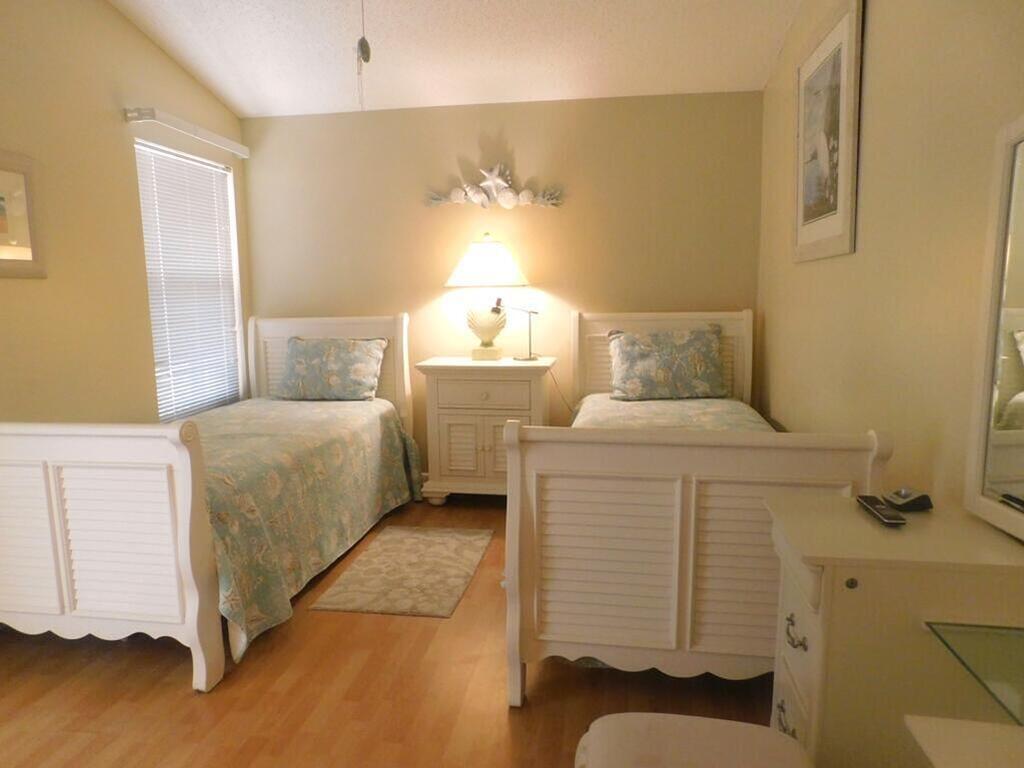 3335 Wind Surf Way, Melbourne Beach, FL 32951