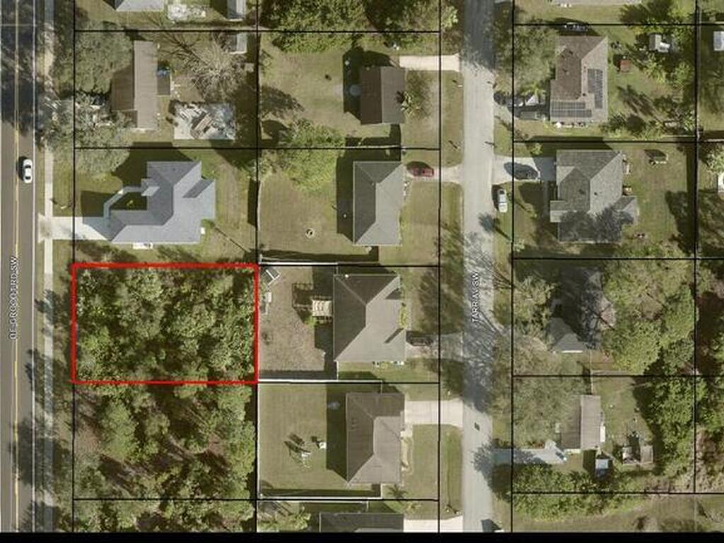 599 De Groodt Road, Palm Bay, FL 32908
