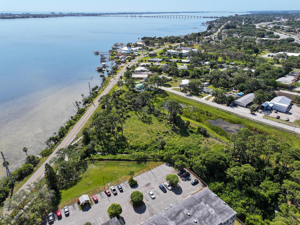 2918 Pineapple Avenue, Melbourne, FL 32935