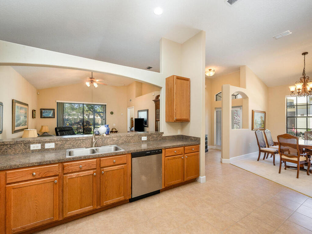 244 Murano Drive, West Melbourne, FL 32904