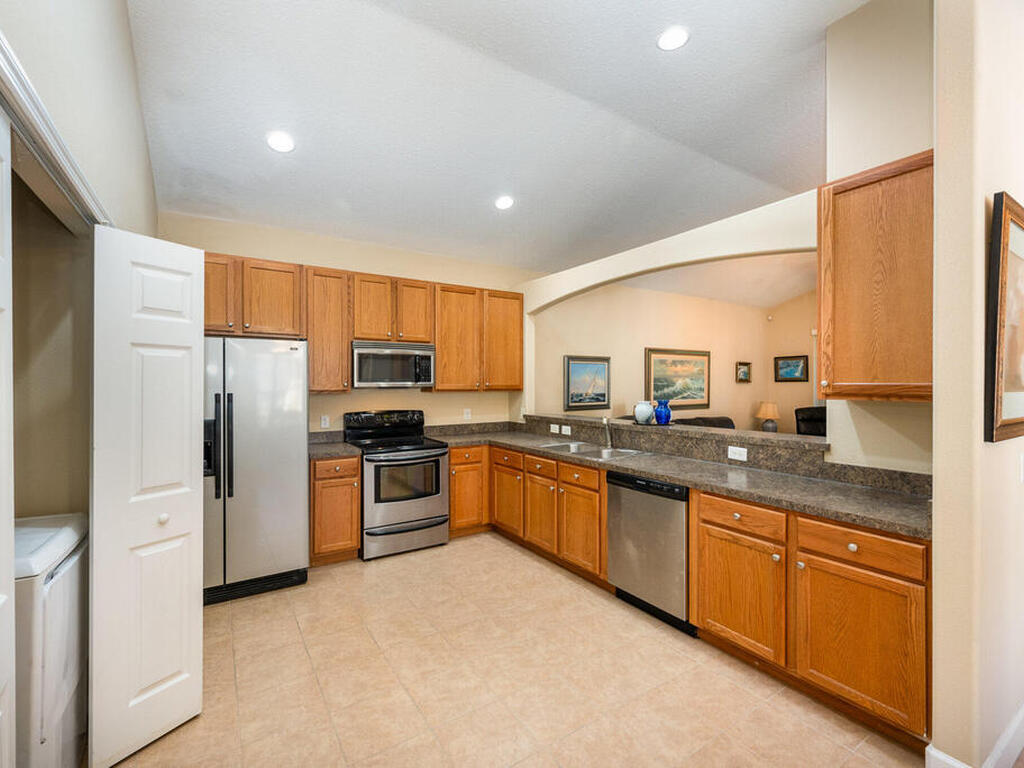 244 Murano Drive, West Melbourne, FL 32904