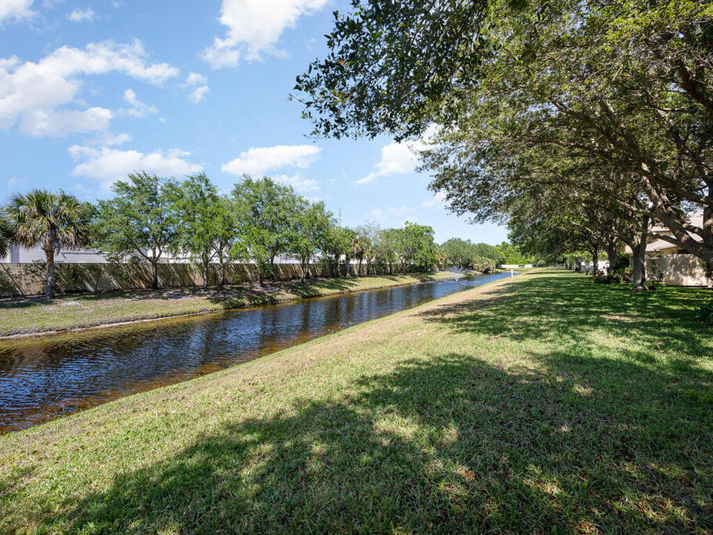 244 Murano Drive, West Melbourne, FL 32904