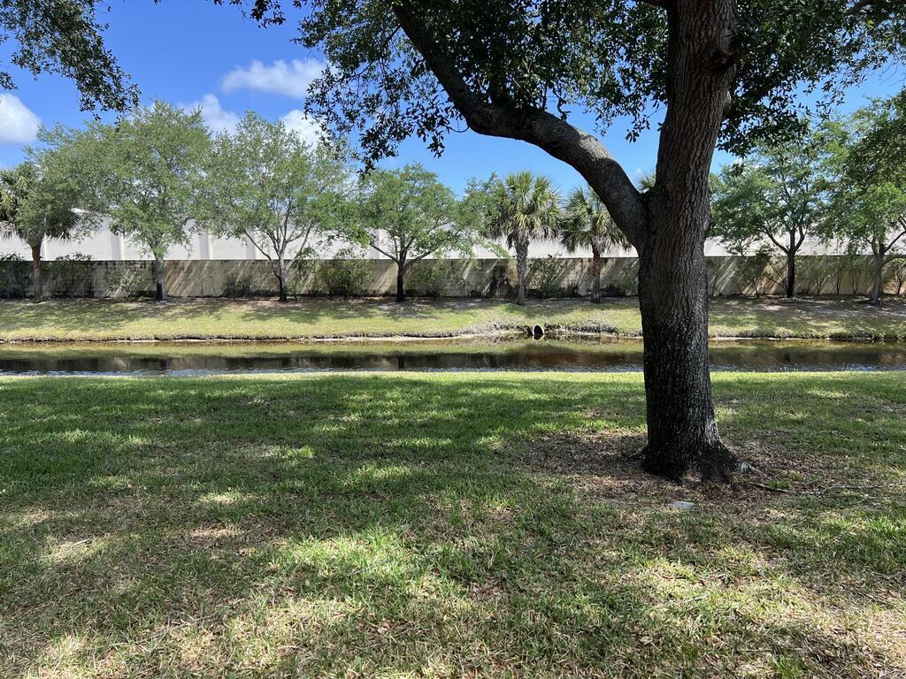 244 Murano Drive, West Melbourne, FL 32904