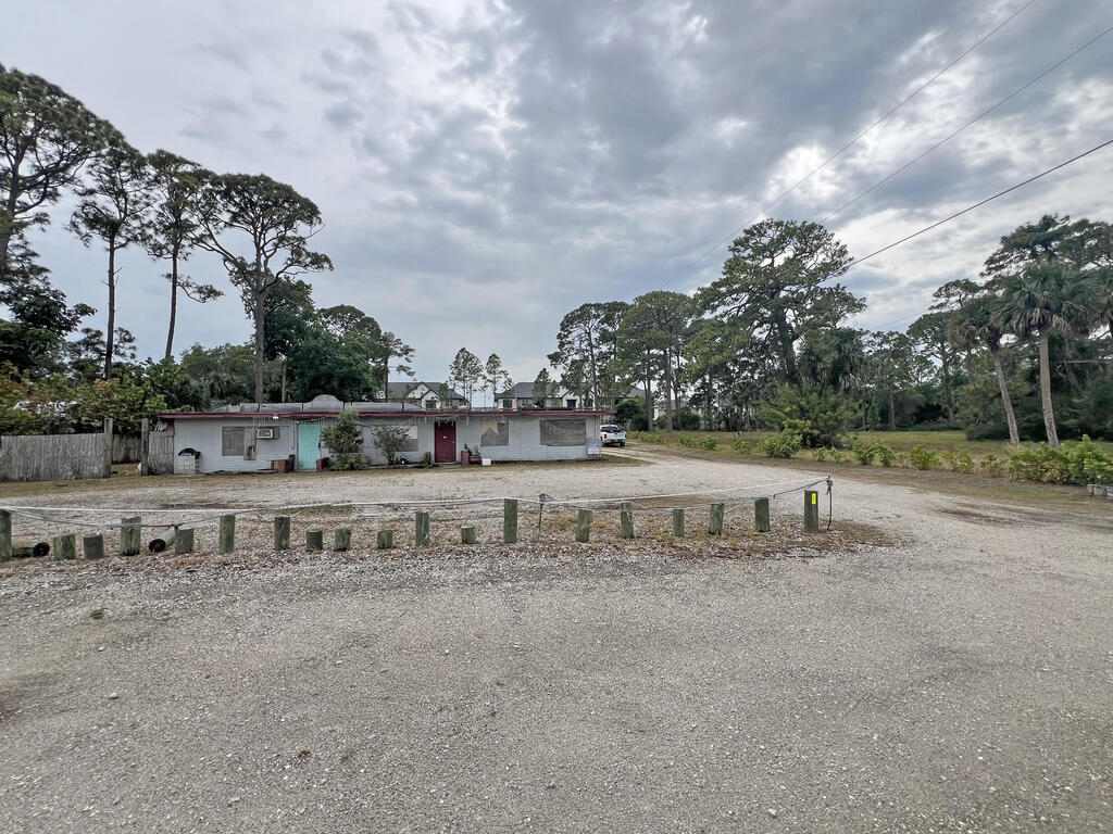 5424 Riveredge Drive, Titusville, FL 32780