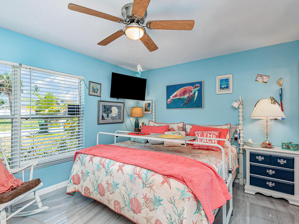 416 N 4th Street, Cocoa Beach, FL 32931