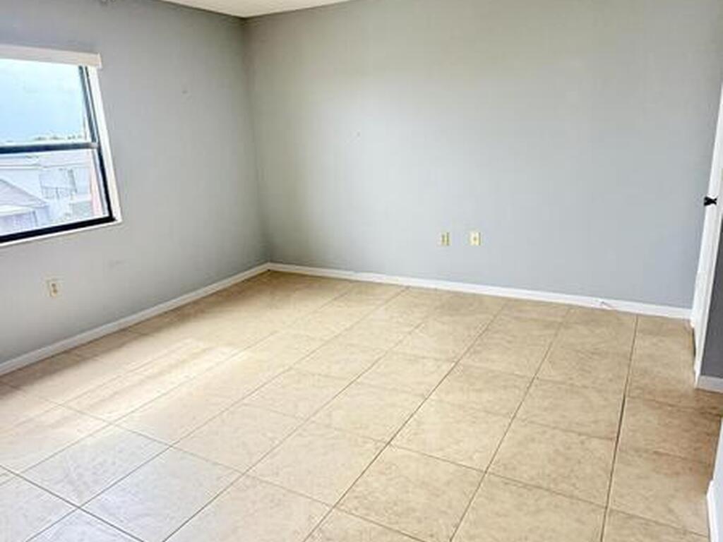 190 Paradise Boulevard, Indialantic, FL 32903