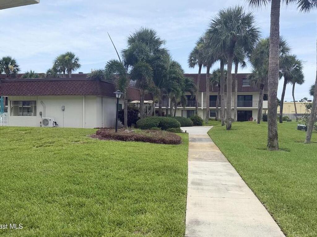 190 Paradise Boulevard, Indialantic, FL 32903