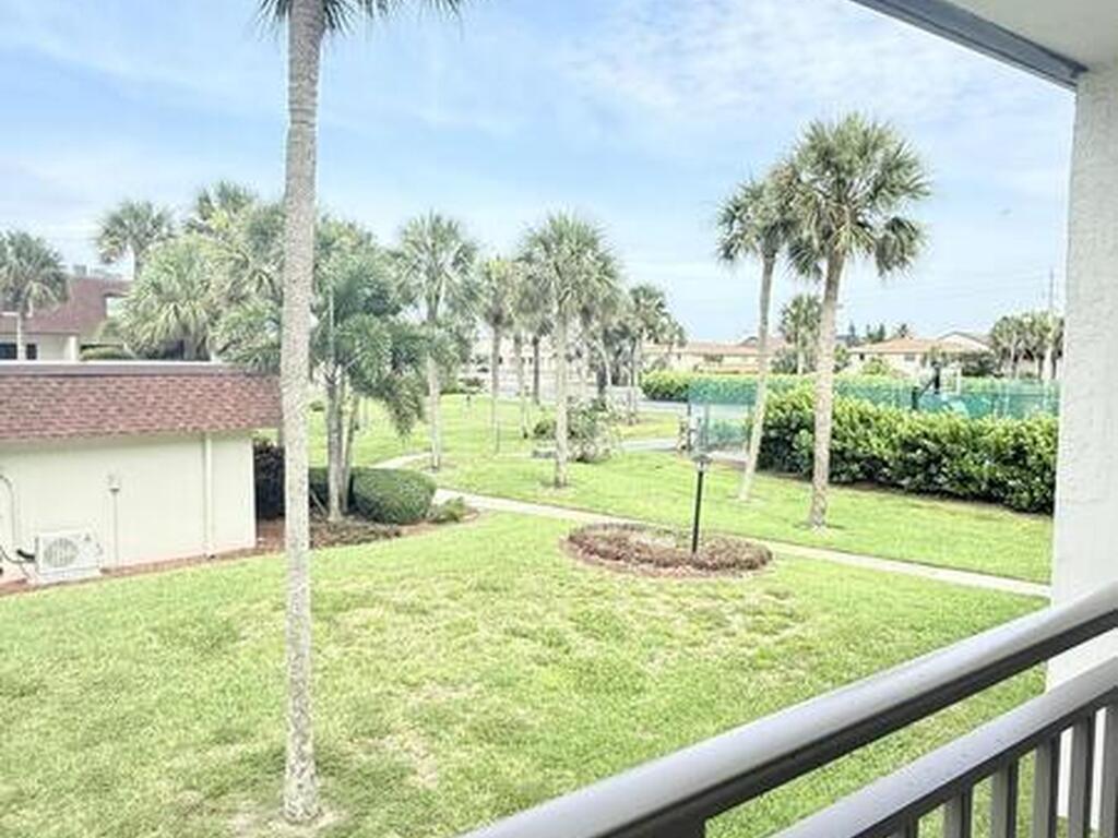 190 Paradise Boulevard, Indialantic, FL 32903