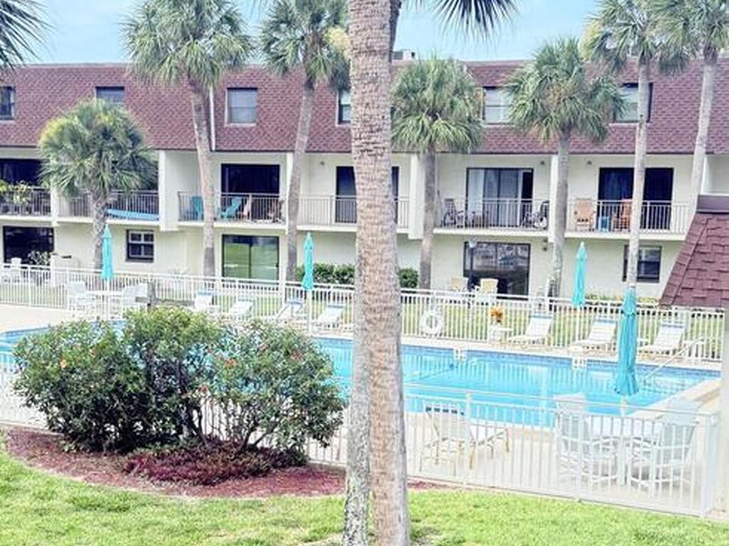 190 Paradise Boulevard, Indialantic, FL 32903