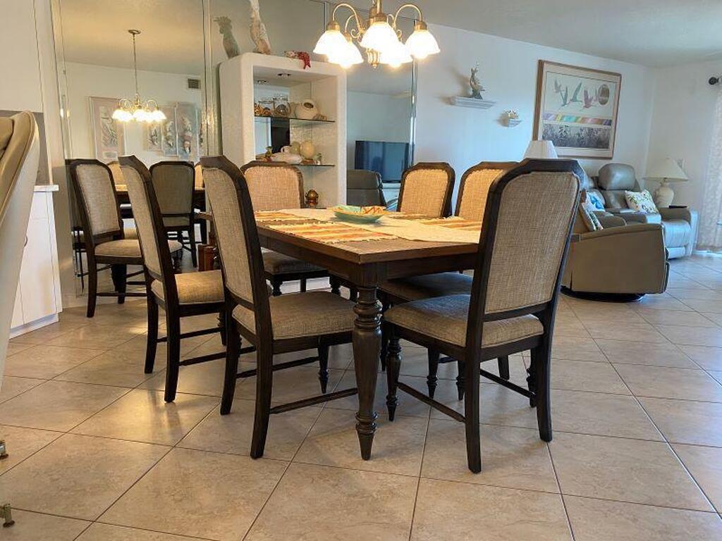 8700 Ridgewood Avenue, Cape Canaveral, FL 32920