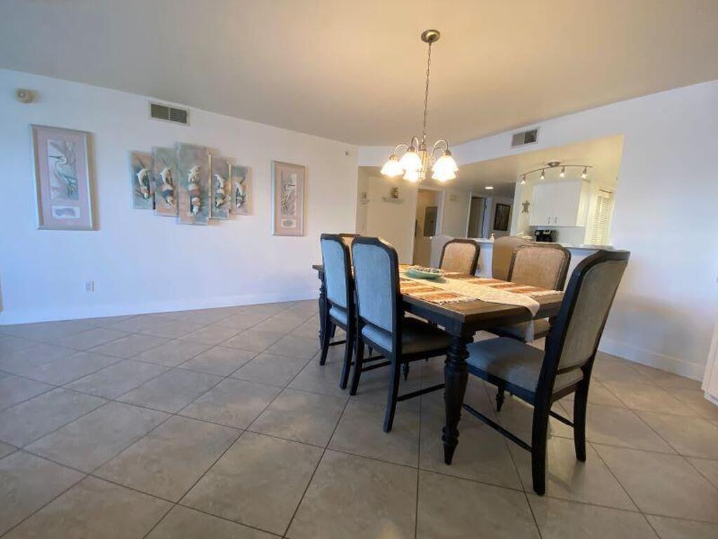 8700 Ridgewood Avenue, Cape Canaveral, FL 32920