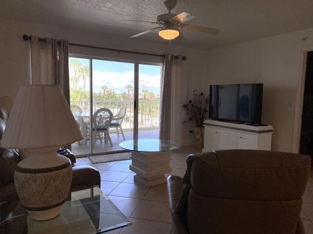 8700 Ridgewood Avenue, Cape Canaveral, FL 32920