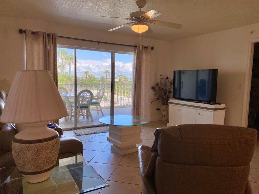 8700 Ridgewood Avenue, Cape Canaveral, FL 32920