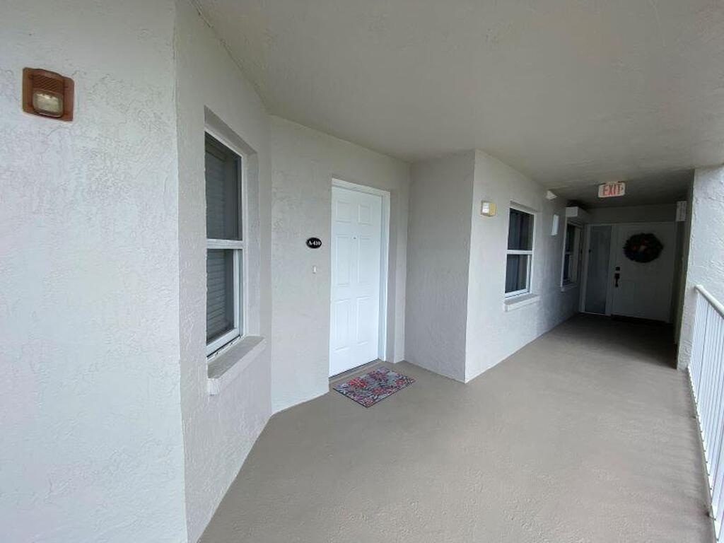 8700 Ridgewood Avenue, Cape Canaveral, FL 32920