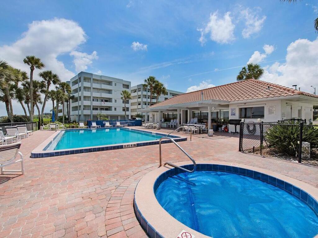 5011 NE Dixie Highway, Palm Bay, FL 32905