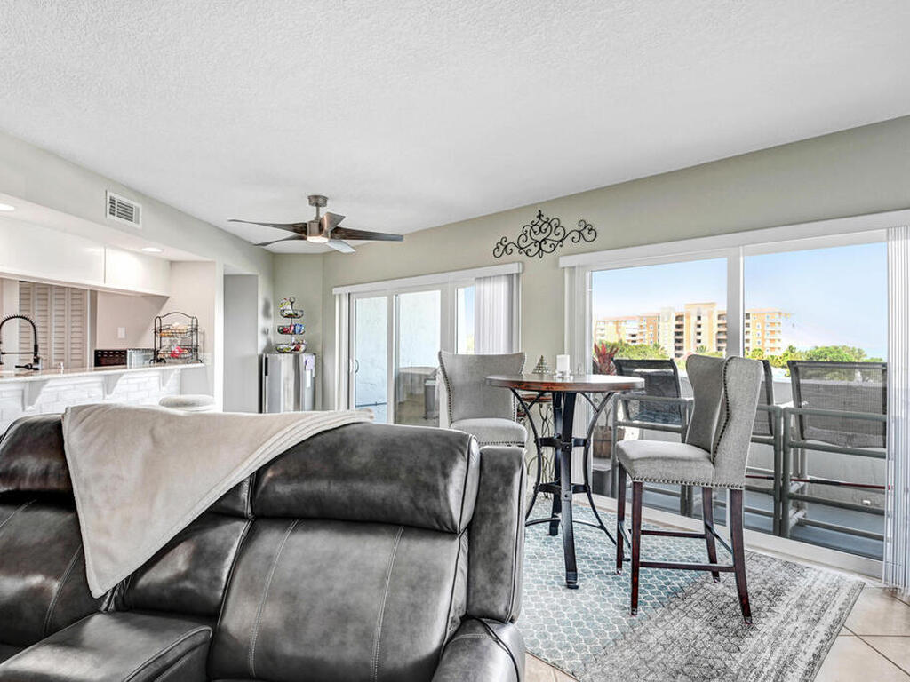 5011 NE Dixie Highway, Palm Bay, FL 32905