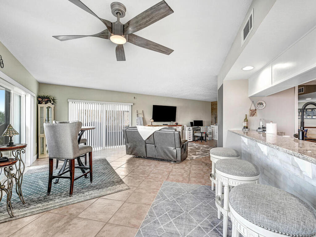 5011 NE Dixie Highway, Palm Bay, FL 32905