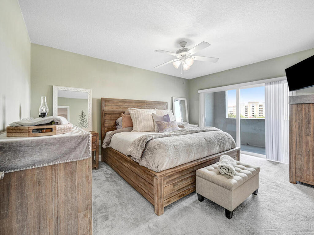 5011 NE Dixie Highway, Palm Bay, FL 32905