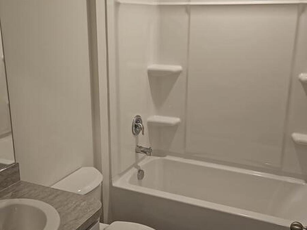 582 Fleetwood Street, Palm Bay, FL 32908